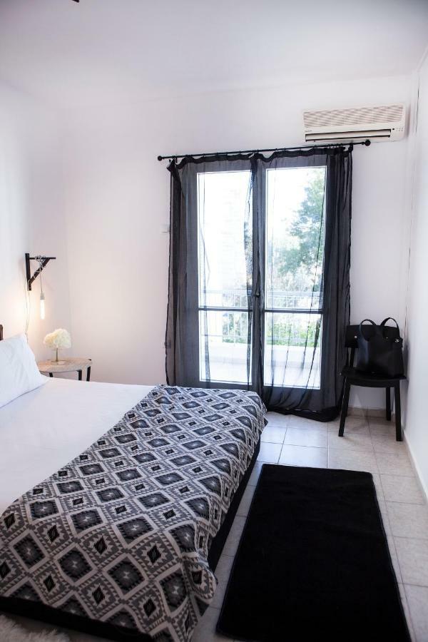 Best Located Executive Apartment In Maroussi. Αθήνα Εξωτερικό φωτογραφία