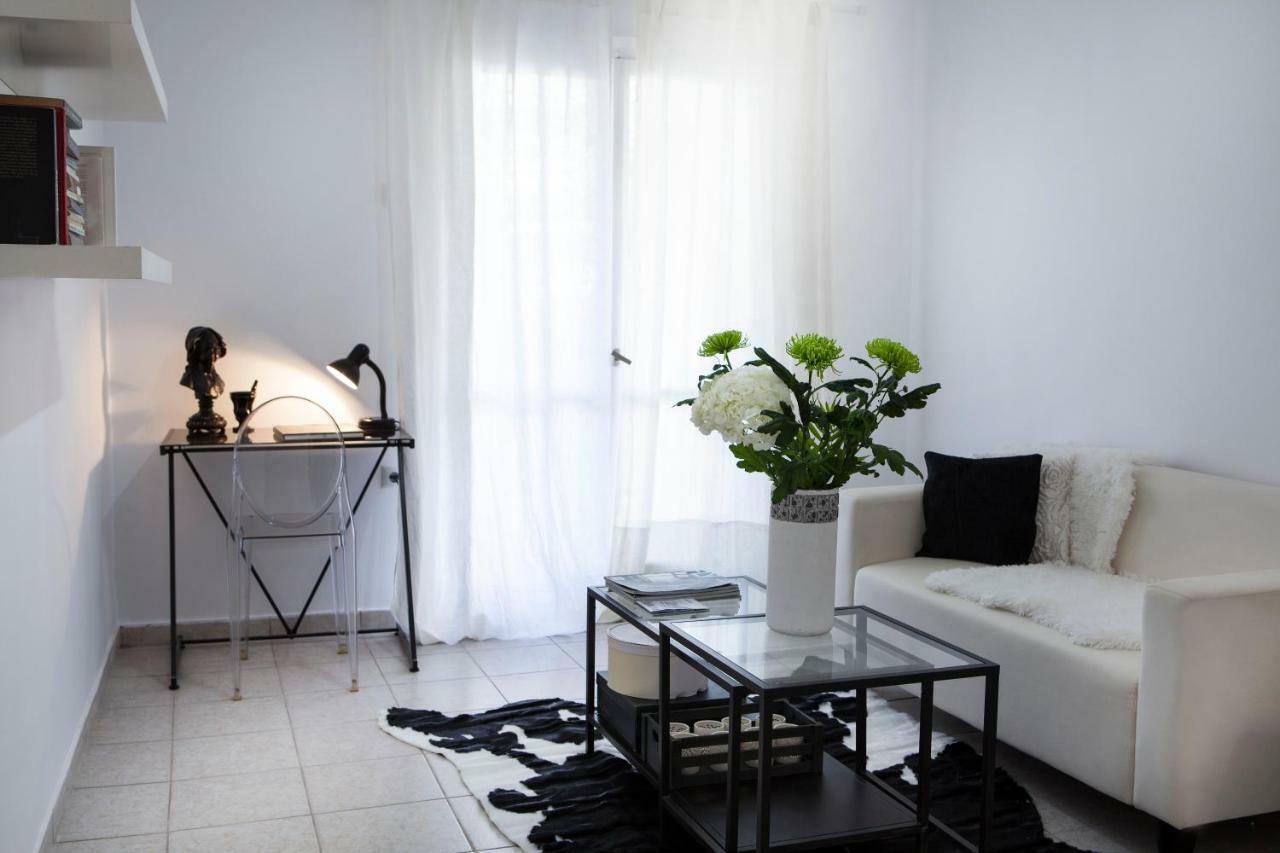 Best Located Executive Apartment In Maroussi. Αθήνα Εξωτερικό φωτογραφία